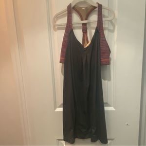 Vintage Lululemon - Gray & Rainbow Stripes Sports Bra Tank Top - Size 4